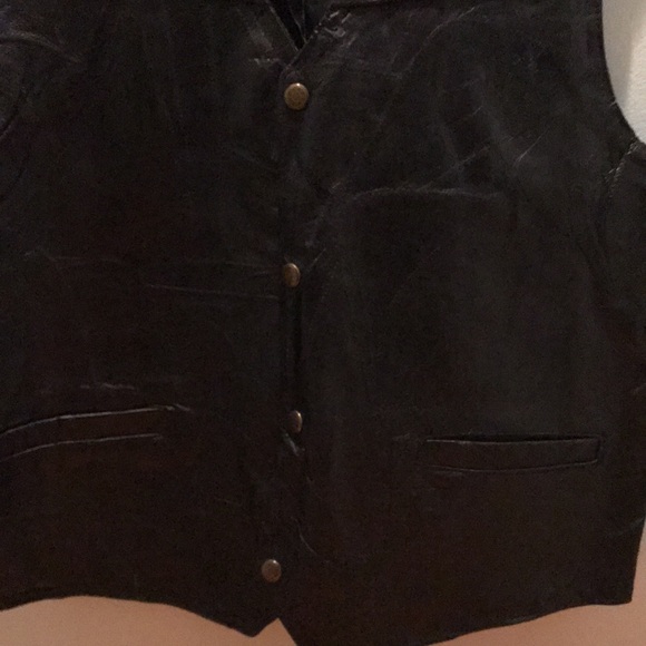 South West Territory XL Leather vest with quilted patters, pockets, front snaps - Picture 3 of 8